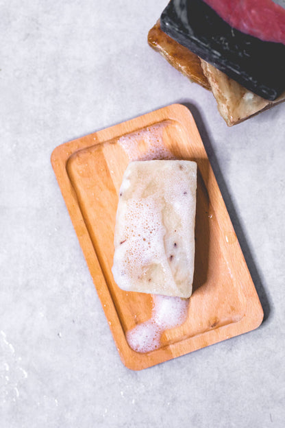 Lavender Lust Face &amp; Body Cleansing Bar - dejeunesse